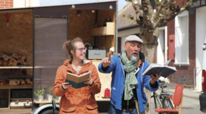 Pauline Fontaine et Olivier Hédin, dans Portraits ou voyage en pays ordinaire. © Olivier Cariat